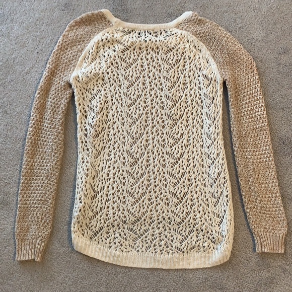 Long Sleeve Knit Sweater - Picture 7 of 11